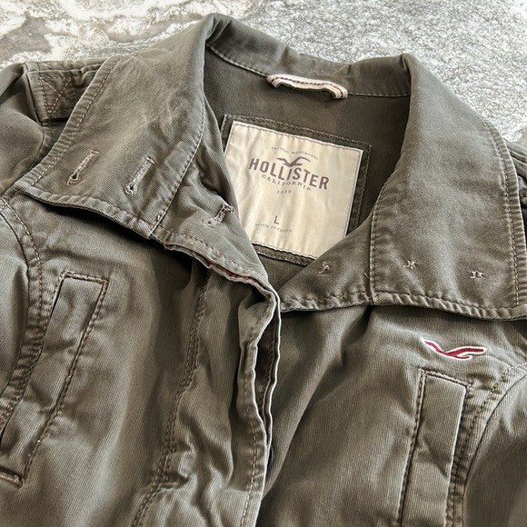 Hollister Army Green tie waist jacket - Picture 14 of 14